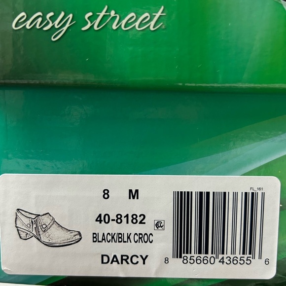 Easy Street Darcy Black Croc Comfort Wave Women’s Loafers Size 8M New With Box - Picture 11 of 12